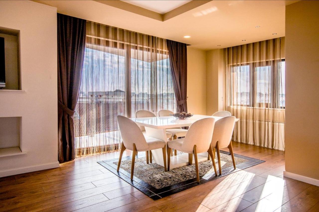 Bentley Apartments พริสตีนา ภายนอก รูปภาพ