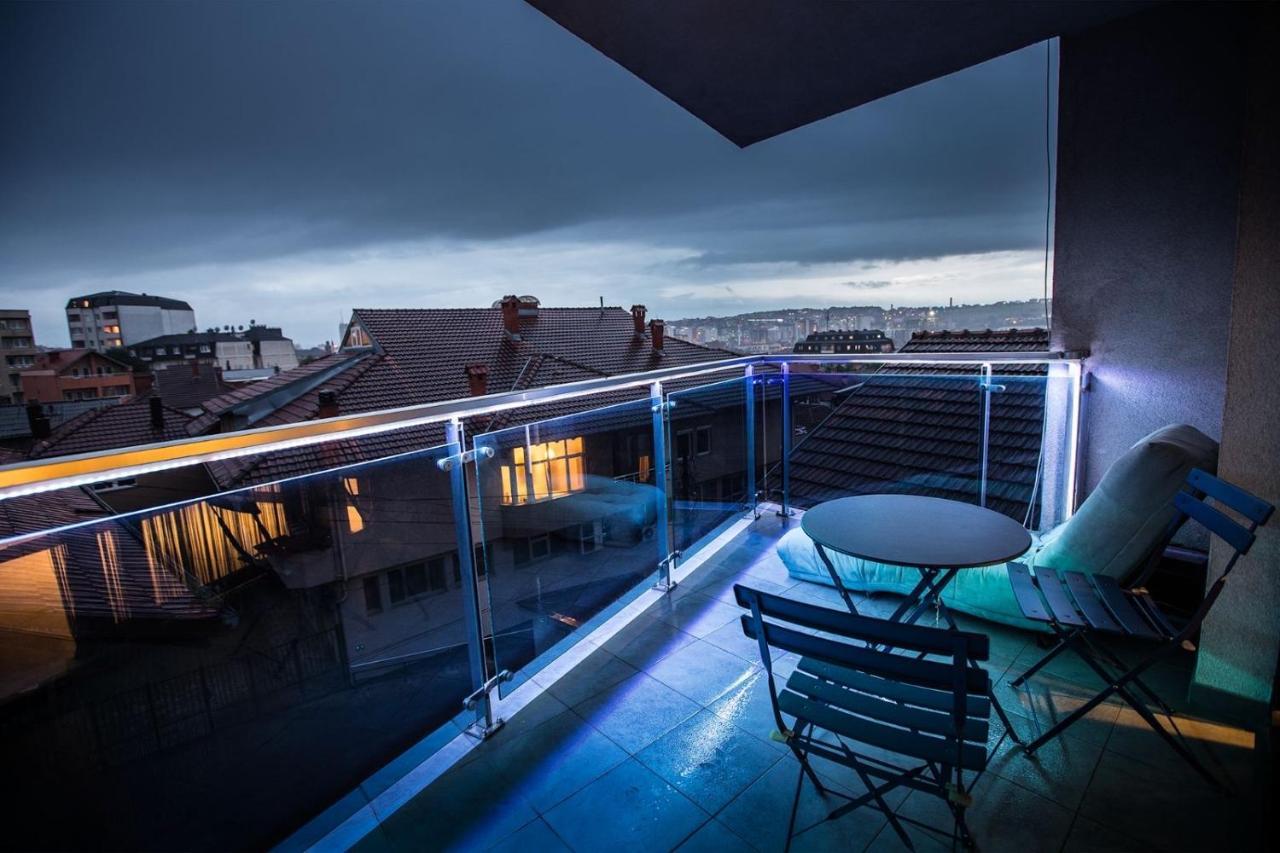 Bentley Apartments พริสตีนา ภายนอก รูปภาพ