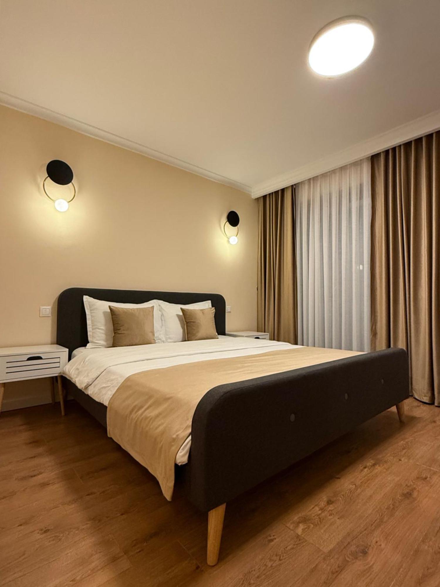 Bentley Apartments พริสตีนา ภายนอก รูปภาพ